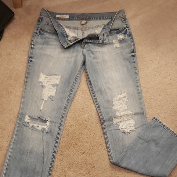 Decree Pants - Decree Boyfriend style jeans - size 9